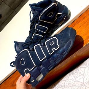 Nike uptempos 7Y fit women’s 8.5-9